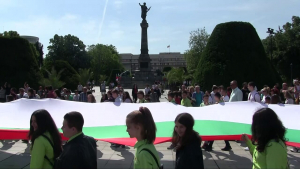 80-метрово национално знаме в Русе за 24 май