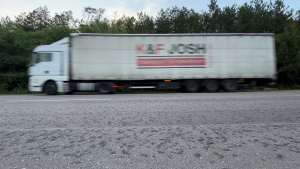 АПИ спира движението на тежкотварни автомобили в определени участъци в областите Русе, Търговище и Шумен