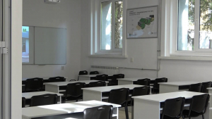 Обновена учебна зала в Русенския университет ще помага в обучението на специалисти за земеделска техника