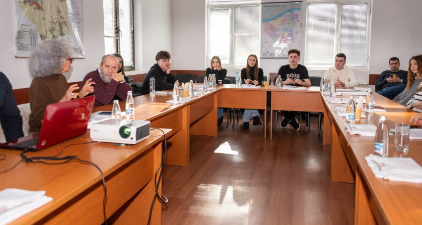 В Сливо поле обсъдиха развитието на природосъбразни култури в трансграничния регион Русе - Гюргево