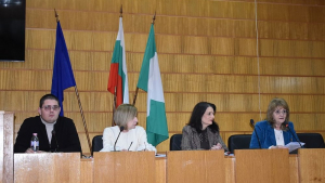 ВИДЕО: Трима са номинирани за удостояване със званието "Почетен гражданин на Разград"