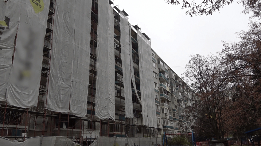 ВИДЕО: Напредват дейностите по енергийно обновяване на блок "Явор" в Русе