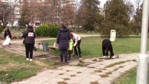 В Разград ангажираха 20 трайно безработни за аварийни дейности през декември