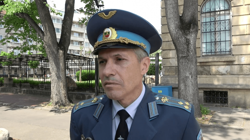 ВИДЕО: Началникът на Военното окръжие в Русе: Искаме да привлечем младото поколение, което разбира от новите технологии