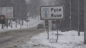 Над 50 машини са обработвали републиканските пътища в Русенско през нощта