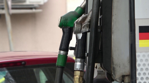 Правителството обсъжда мерки срещу високите цени на горивата