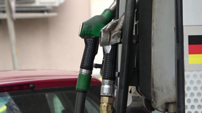 ВИДЕО: Правителството обсъжда мерки срещу високите цени на горивата