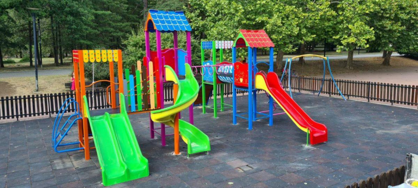 Детски и паркови съоръжения за деца