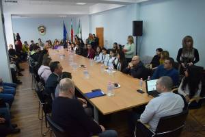 Дискусия посветена на Световния ден за безопасен интернет се проведе в Разград