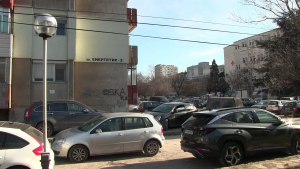 Сериозният проблем с паркирането в района на Трета поликлиника в Русе: Задава ли се решение?