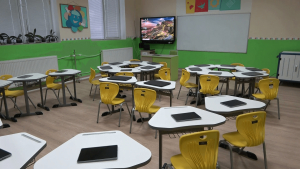 НУ &quot;П. Р. Славейков&quot; в Бяла се сдоби с нови STEM кабинети навръх 110-годишнината си