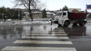 Щетите след снега: Община Бяла постепенно се възстановява