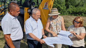 Започна работата по дългоочавакния каптаж и водопровод към търговищкото село Овчарово
