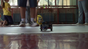 ВИДЕО: Над 70 ученици се включиха във второто общинско състезание по роботика в Русе