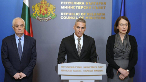 Гюров: България не е застрашена пряко от военните действия в Близкия изток