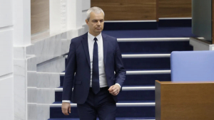 &quot;Възраждане&quot; пуска сигнал в ДАНС срещу управителя на БНБ