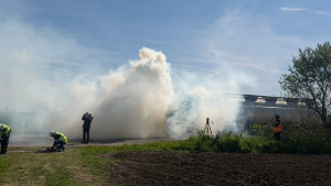 Сценарият пресъздаде верижна катастрофа с участие на два леки автомобила и автоцистерна, превозваща опасно вещество – хлоробензен