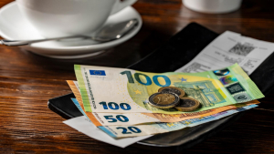 ВИДЕО: Няма да удължават срока, в който ще можем да плащаме и с левове