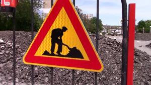 Продължават ремонтите на основни пътни отсечки в Разград 
