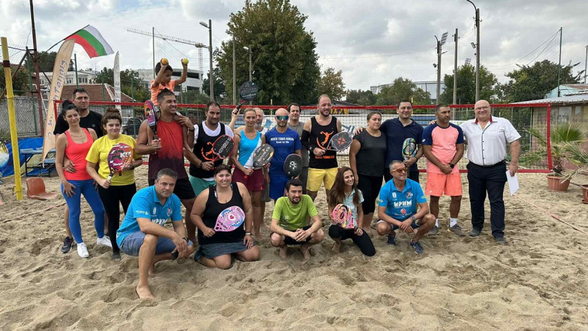 34 тенисисти се съревноваваха в традиционния турнир по плажен тенис в Русе