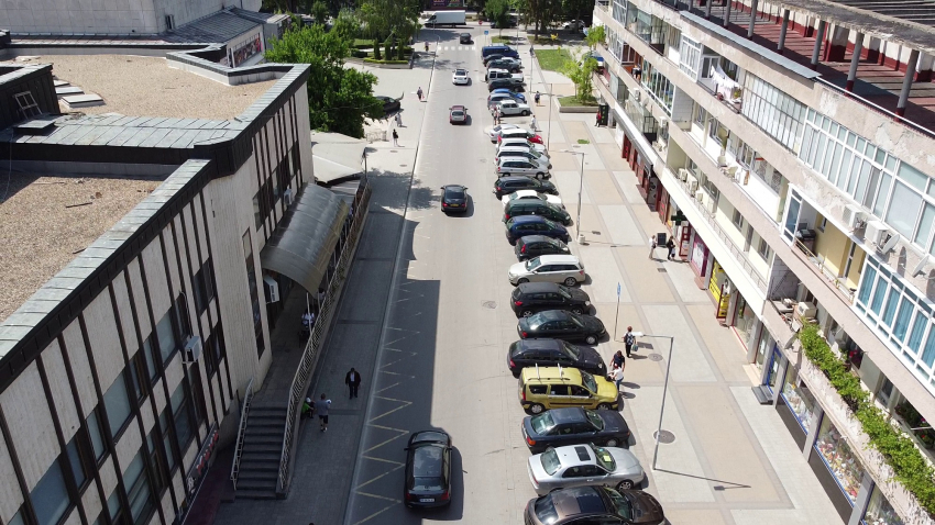 Връщат поставянето на скоби на неправилно паркираните коли в Разград /ВИДЕО/