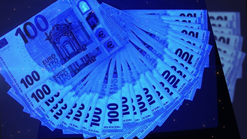 ВИДЕО: В Русенско задържаха много голямо количество фалшиви банкноти