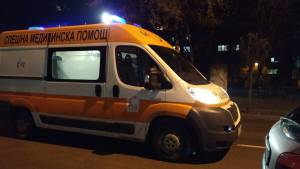 Младеж е с опасност за живота след тежка катастрофа на кръстовище в Русе снощи