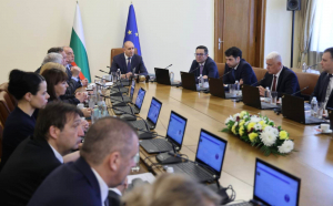 Премиерът: Слагаме край на безобразните обществени поръчки