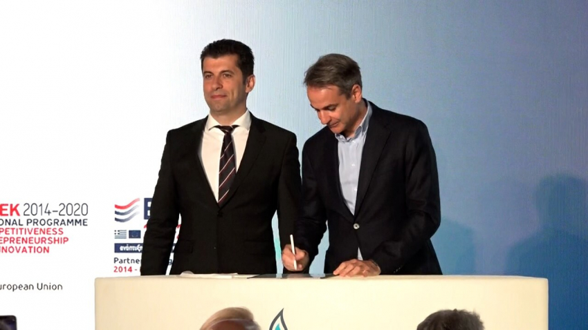 Петков от Гърция: Икономическият шантаж на Кремъл няма да успее