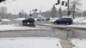 9 машини чистят снега в Търговище, 17 поддържат общинската пътна мрежа