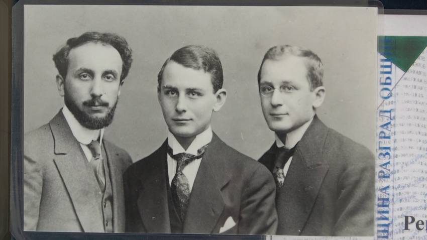 Регионалната библиотека в Разград отбелязва 141 години от рождението на патрона си с изложба