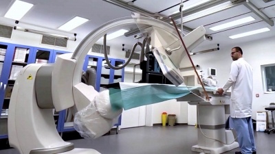 ВИДЕО: УМБАЛ "Канев" представи нова хибридна операционна зала за съдова хирургия