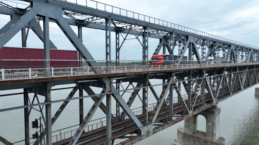 ВИДЕО: Основният ремонт на Дунав мост при Русе може да започне в разгара на туристическия сезон