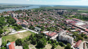 Служебнто правителство "отсвири" общините по Дунава за среща заради комарите