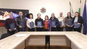 ВИДЕО: Наградиха победителите в конкурса "Да украсим за Коледа община Търговище"