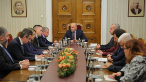 ВИДЕО: Третият ден консултации: При президента бяха БСП и ИТН