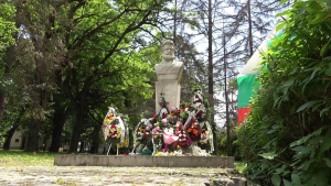 Разградчани сведоха глави пред подвига на Ботев и падналите за Свободата на България
