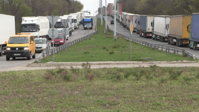 ВИДЕО: Очакват засилен трафик на тежкотоварни автомобили към Русе