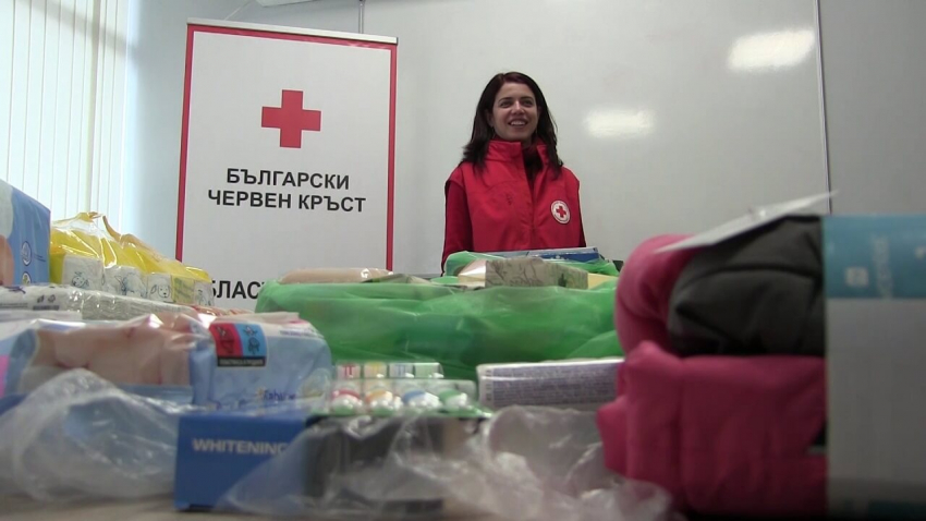 Русенци със сериозни дарения за Украйна още в първия ден на кампанията на БЧК
