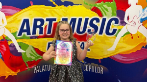 8-годишна русенска с награда от международен музикален конкурс в Букурещ
