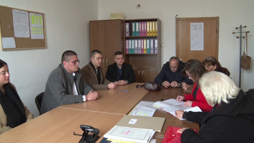 ВИДЕО: БСП - Обединена левица регистрира пълна кандидат-депутатска листа в Разград