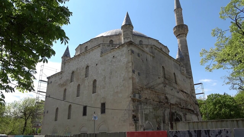 Възобновиха ремонтните дейности на джамията &quot;Макбул Ибрахим паша&quot; в Разград
