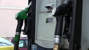 Собственик на бензиностанция в Русе: Държава закъснява с мерките за цените на горивата