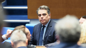 Внесоха нов вот на недоверие срещу правителството