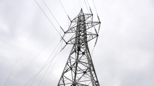 Държвата ще компенсира публични институции заради скъпия ток през януари и февруари