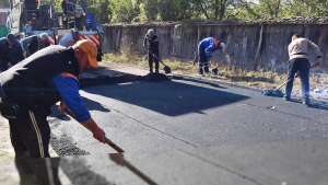 Започнаха ремонти на улици в селата на община Разград