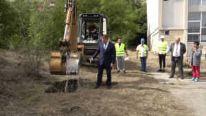 ВИДЕО: Стартира строежът на физкултурен салон в ОУ &quot;Никола Обретенов&quot; в Русе