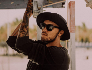 Тематично облекло за фенове