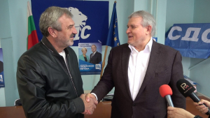 Председателят на СДС Румен Христов подкрепи кандидатурата на Драгомир Драганов