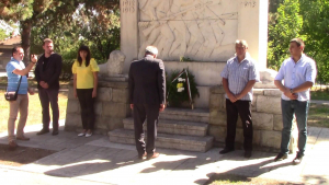С тържествена церемония Две могили отбеляза Деня на Съединението на България